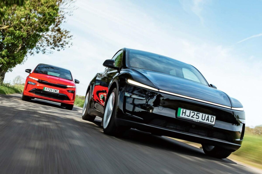 Tesla Model Y vs Skoda Enyaq