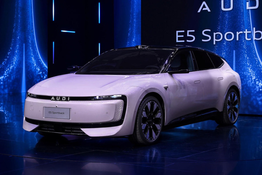 AUDI E5