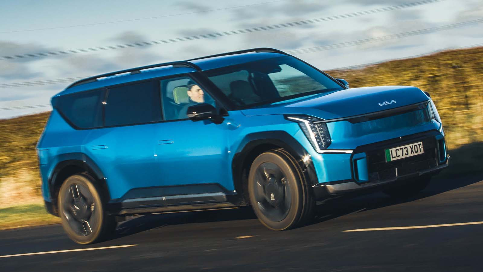 EV sales are still rapidly increasing in most countries, despite some of the unfair negative press they’re receiving. 