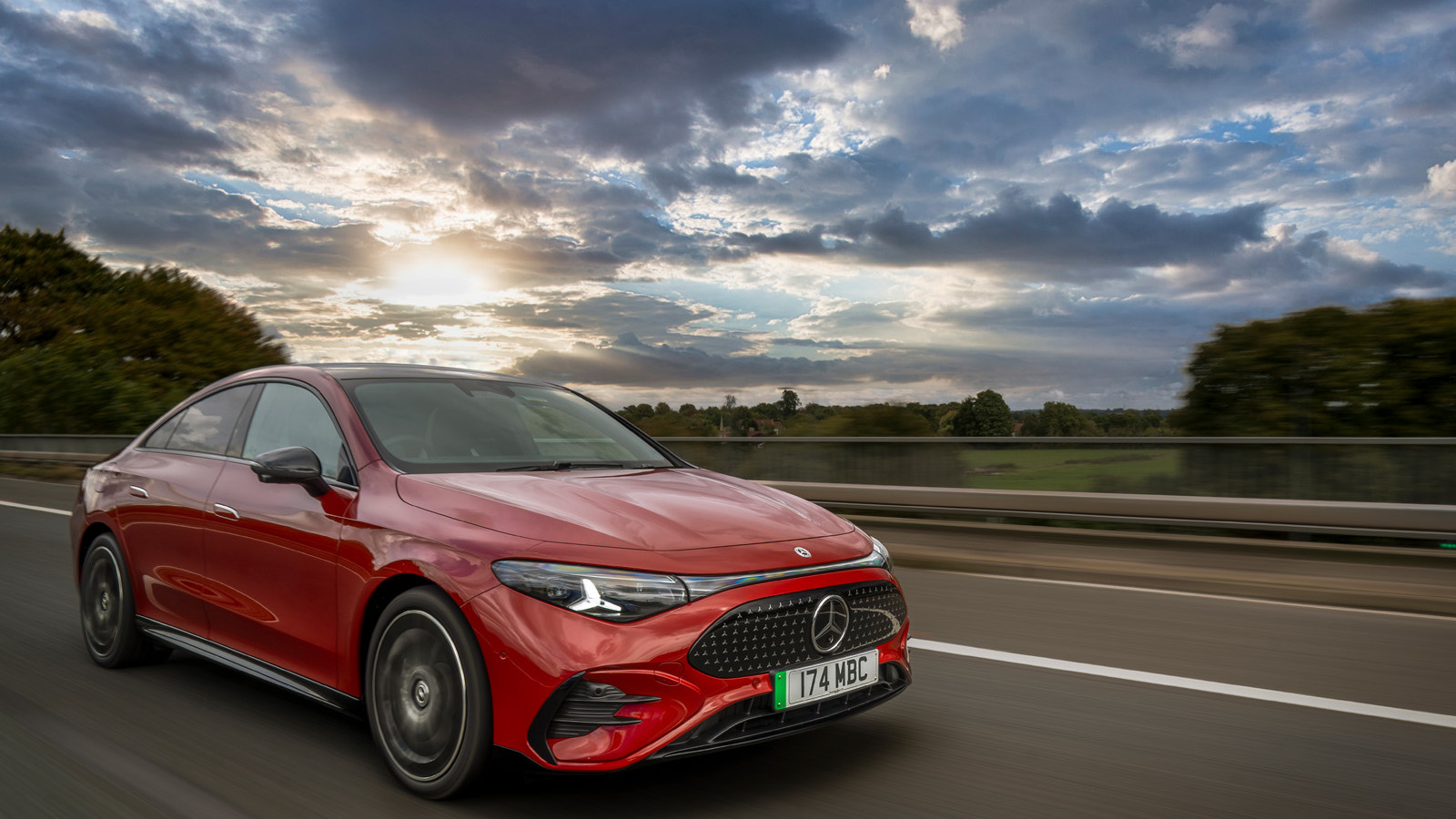 Essai Mercedes-Benz CLA : une véritable révolution | Move Electric