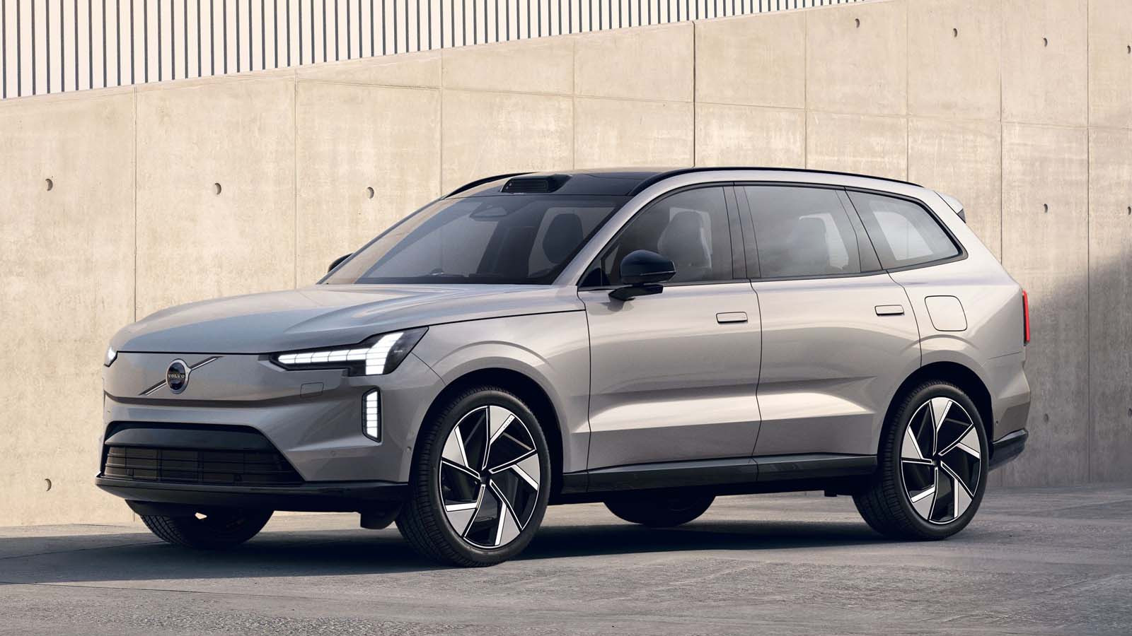 Volvo EX90